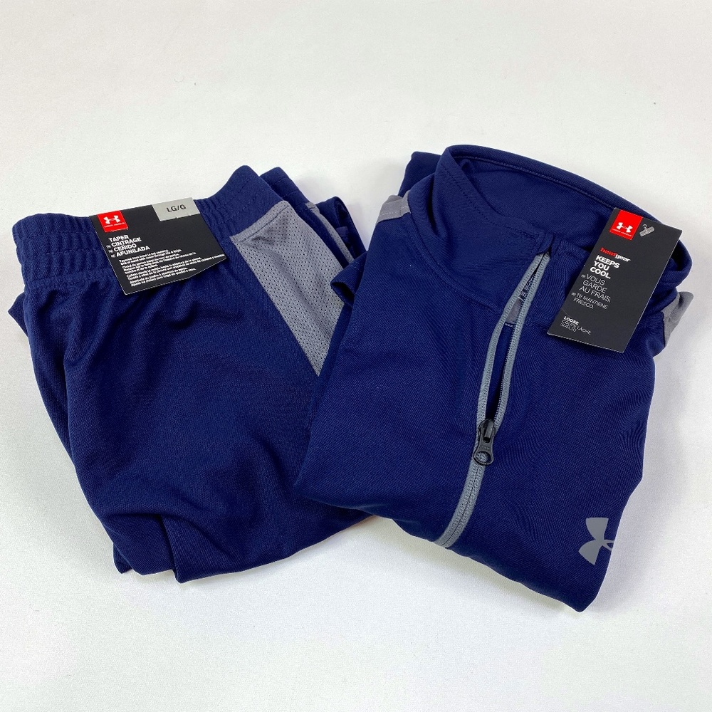 (Sold)Under Armour Heat Gear Loose Coupe Lache/Suelto Full Zip and Pants Size L